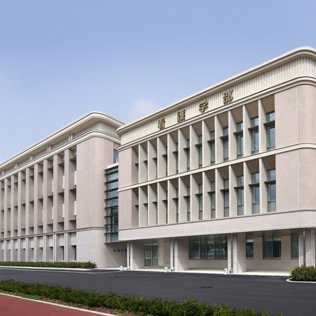 創価大学看護学部白樺図書館